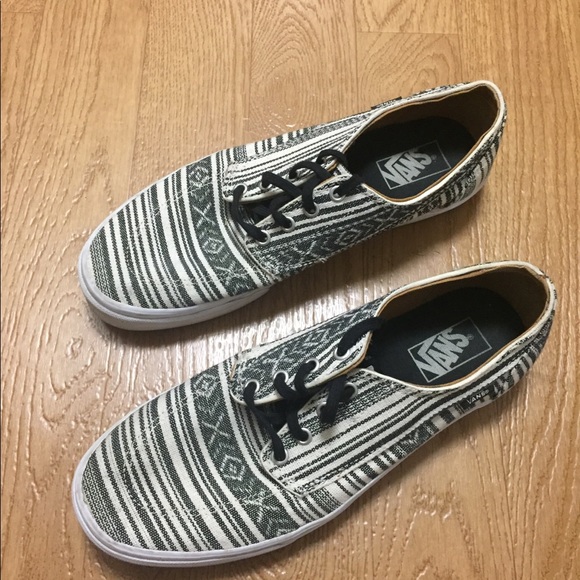 Vans Other - Vans black and white design - Men’s 10.5